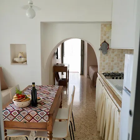 Trullo Canopo Ceglie Messapica Exterior photo